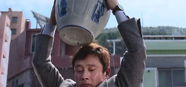 《无可奈何》获豆瓣8.7分，李秉宪李星民孙艺珍主演悬疑片上线 | 现场图