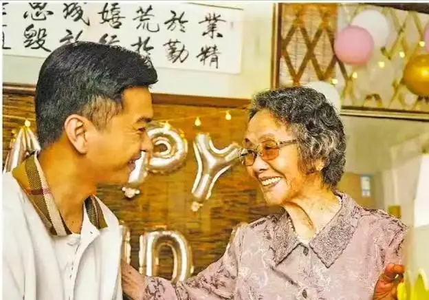 《给阿嬷的情书》五一档上映，95%潮汕方言演绎侨批往事 | 相关图片